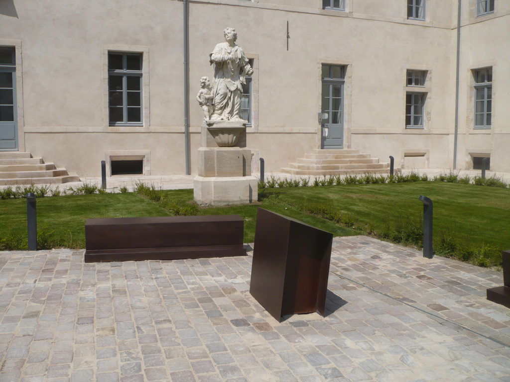 LA CHAPELLE SAINTE CROIX - DIJON